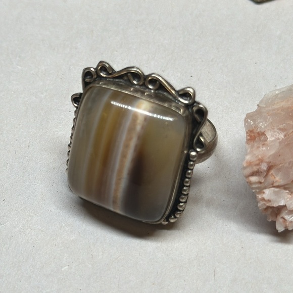 Sterling silver agate stripe stone ring - Picture 2 of 9